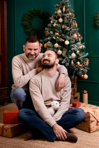 weihnachtlich dekoriertes Studio in Budapest