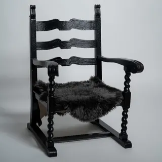 Schwarzer Kolonial-Sessel