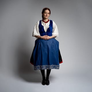 Ungarisches Trachtenkleid