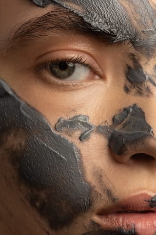Make-up-Arbeiten von Csenge Katica Denes