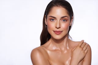 Make-up-Arbeiten von Csenge Katica Denes