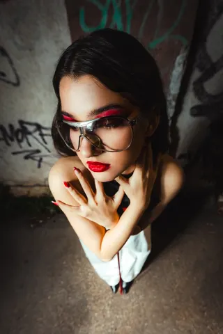 Make-up-Arbeiten von Noémi Holczimmer
